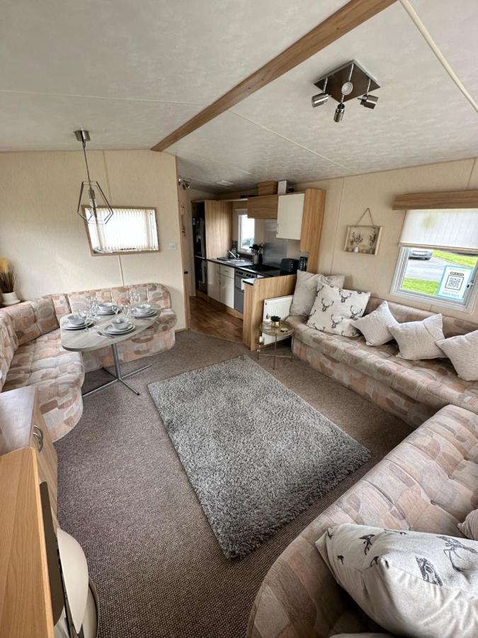 Hotel 6 Berth Caravan On Marine Holiday Park à Rhyl Extérieur photo